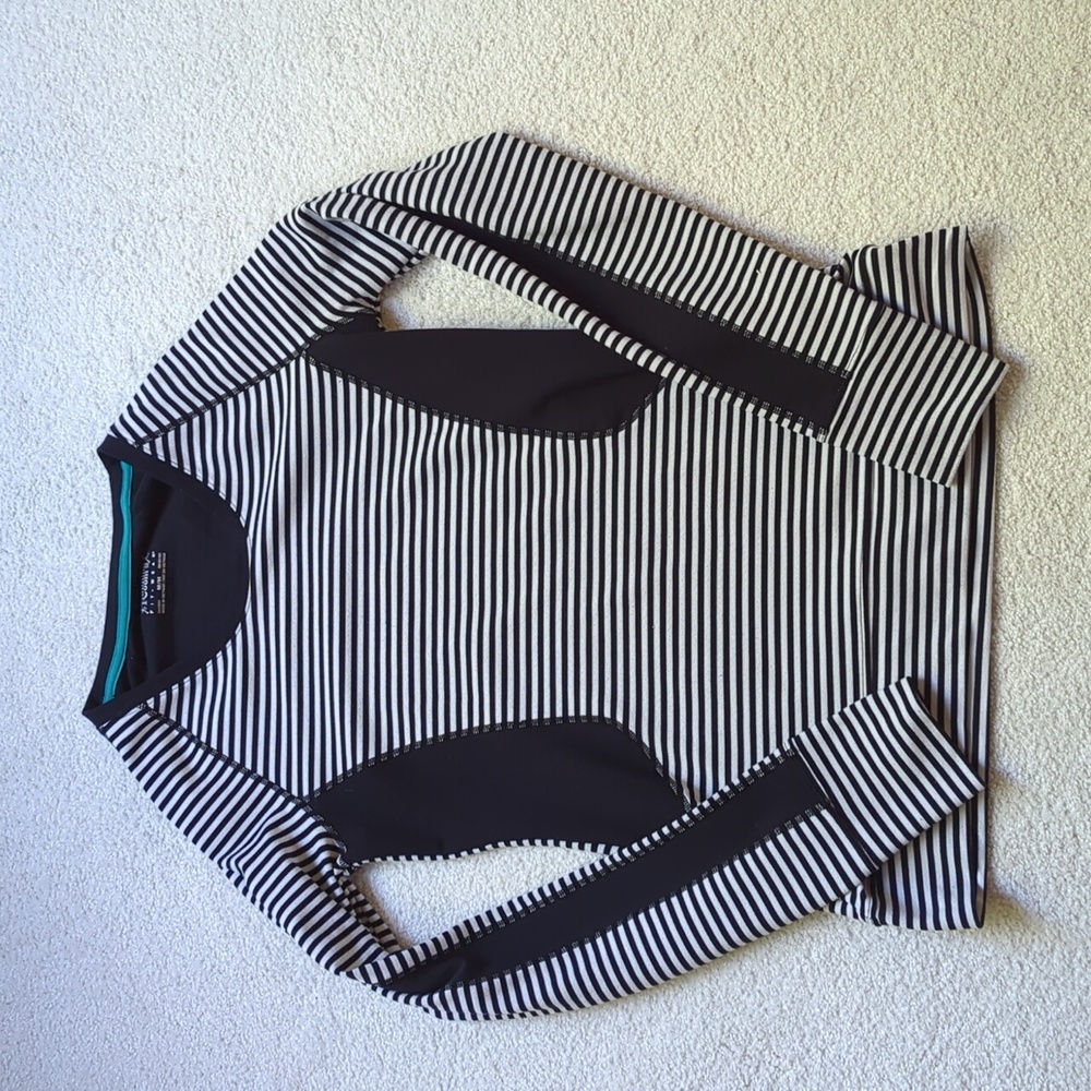 3 For $30. Running Room Long sleeve stripe top
